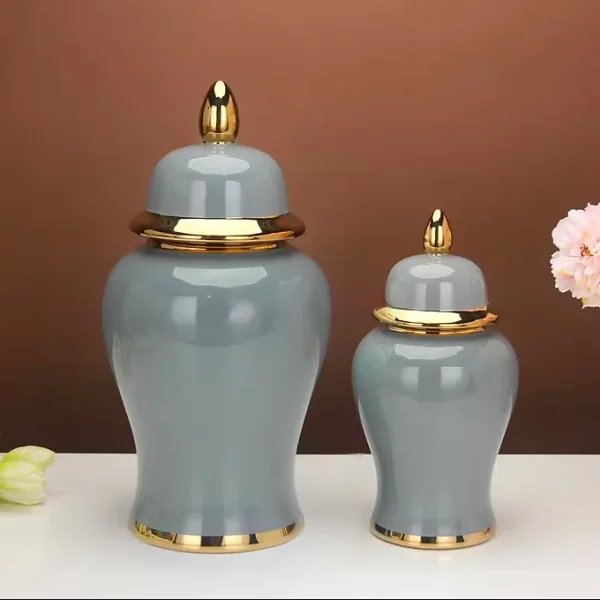 Flora L Vas